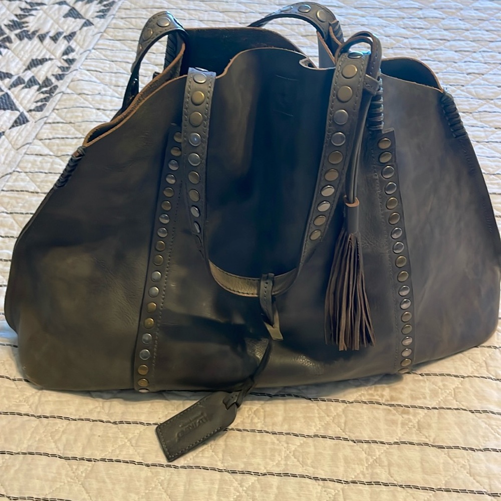 Old Trend Birch Tote Distressed Gray